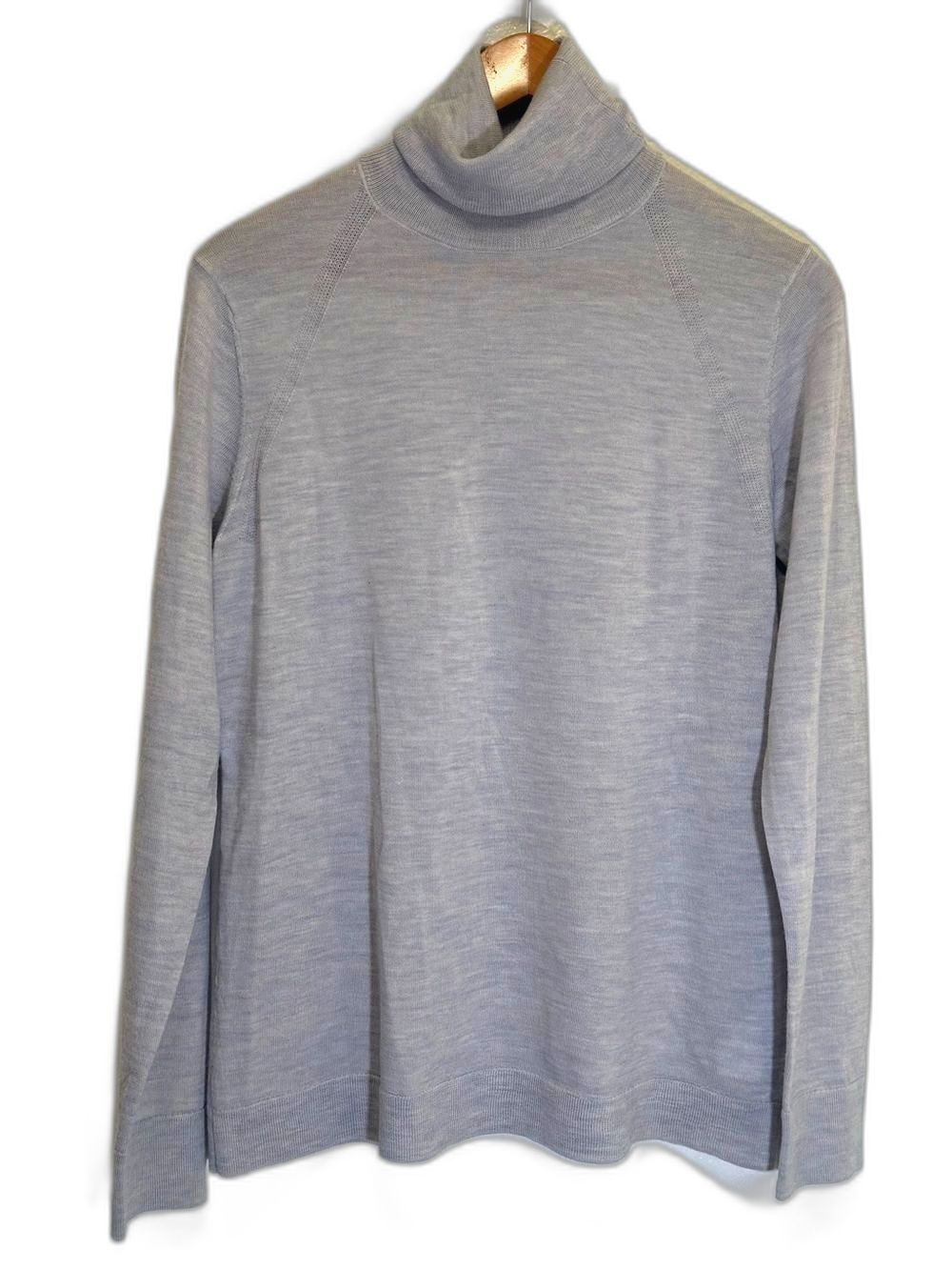 Banana Republic - Light Gray Merino Wool Extra Fine Turtle Neck Sweater - size L
